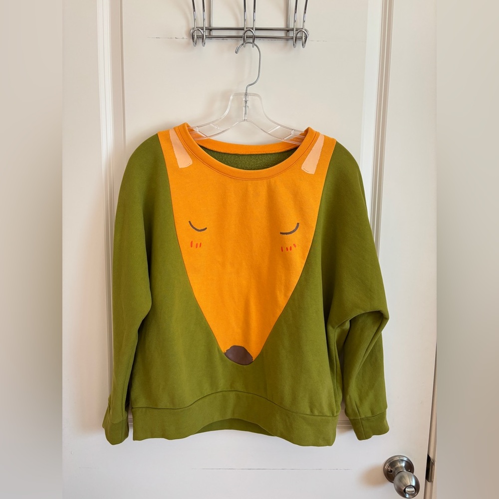 Fox sweatshirt from Etsy’s Purplefishbowl shop